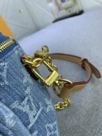 Louis Vuitton M83353 Mini Bumbag Shoulder Bags Size 17*12*9cm - Image 7