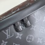 Louis Vuitton M46035 Discovery BumbagMen Bags Size 44*15*9cm - Image 7