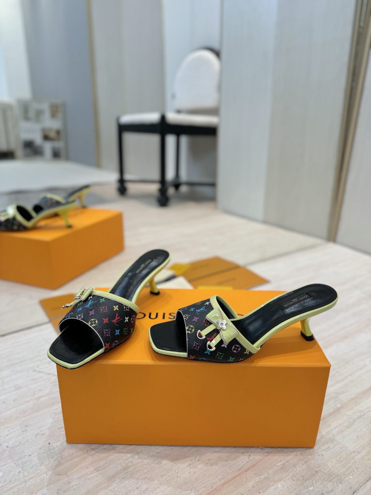 Louis Vuitton LV Archlight Pumps Size 36-41 - Image 3