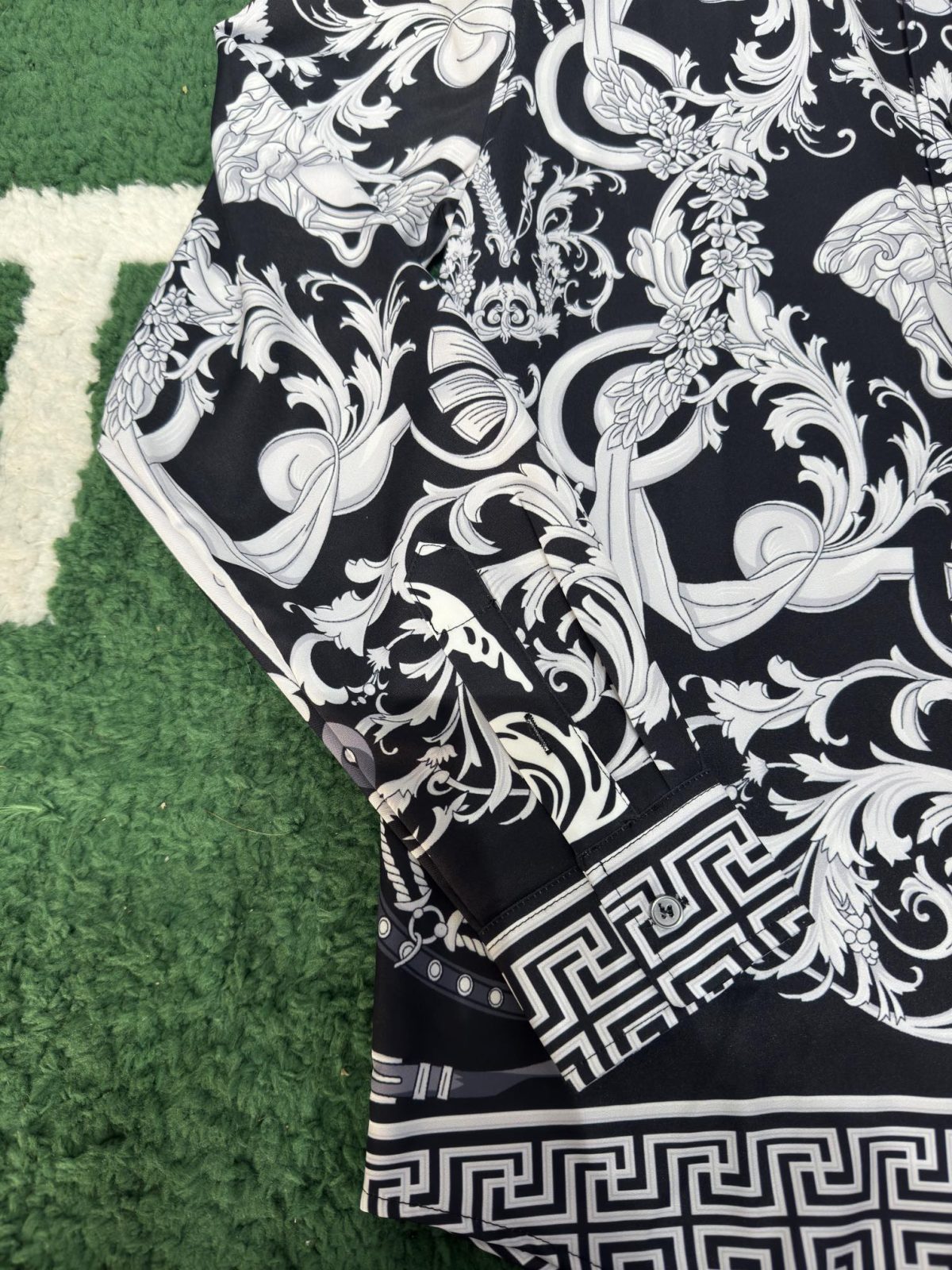 Versace 2025 new Shirt Size S-2XL - Image 4