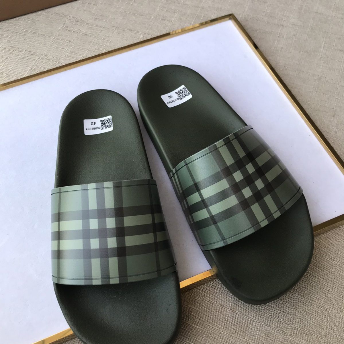 Burberry Mens Women Sandals Gr. 36-46 - Image 7