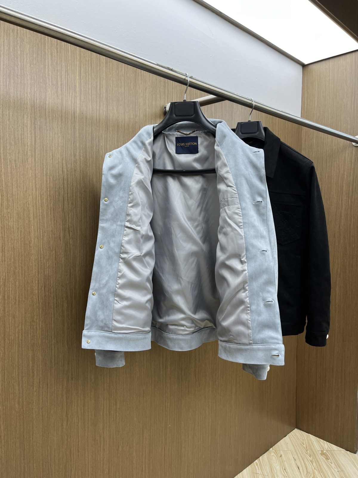 Louis Vuitton 25ss New Suede Jacket Size M-2XL - Image 7
