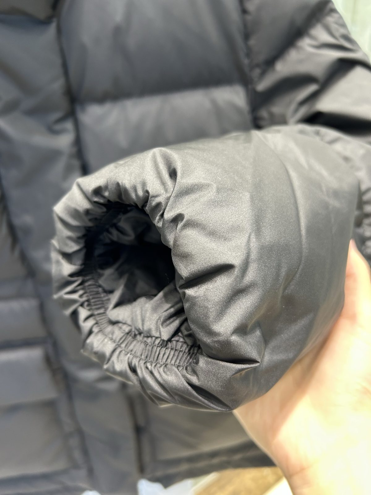 Moncler Women vouglans Winter Jacket Size S-XL - Image 3