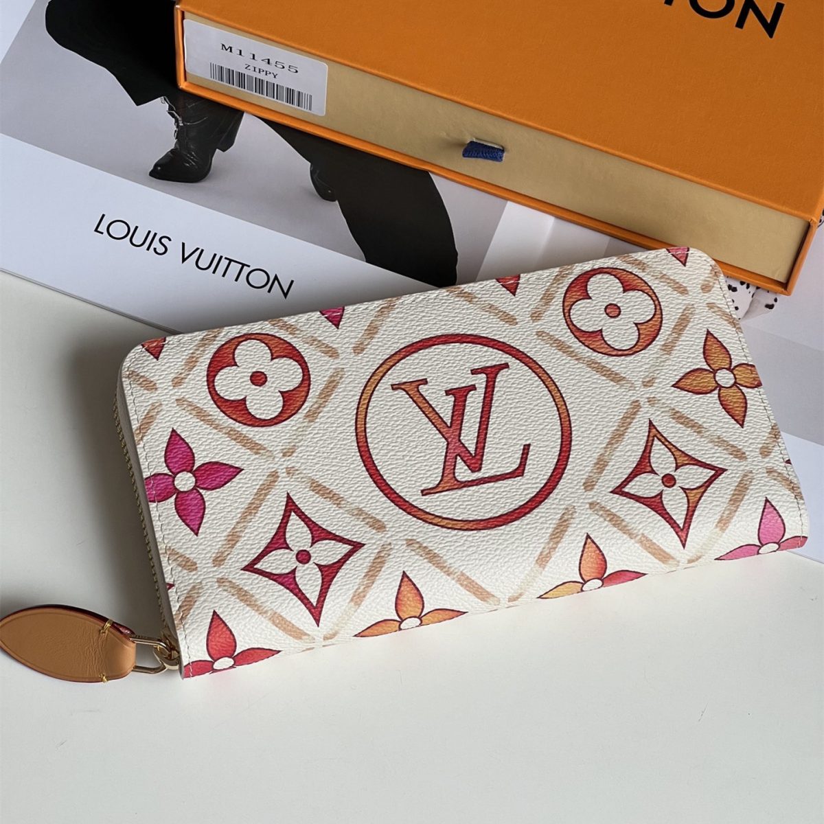 Louis Vuitton M11455 Zippy Wallet Size 19.5*10.5*2.5cm - Image 1