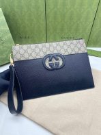 Gucci GG Supreme Unisex Clutch Bags 30*21cm - Image 4