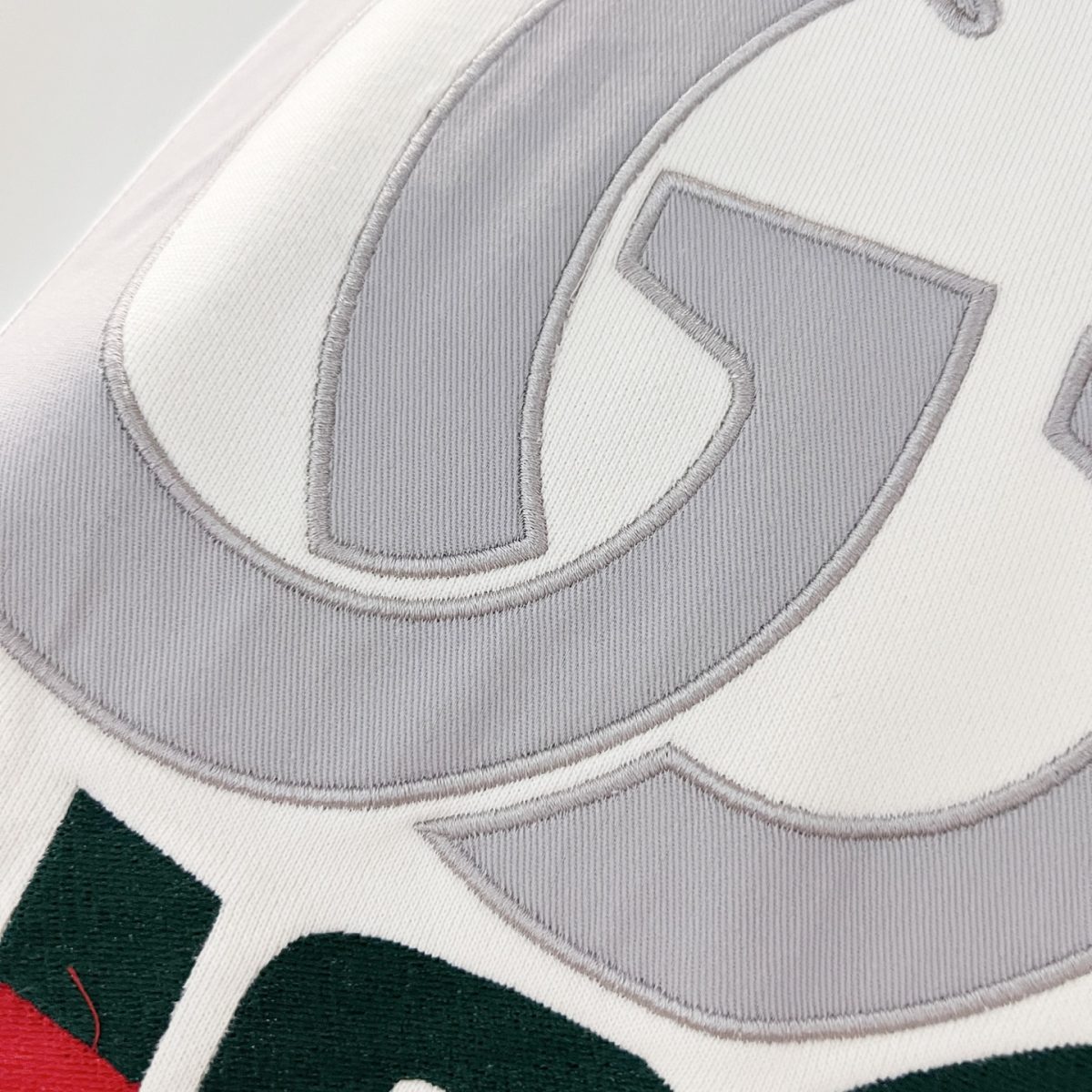 Gucci New Unisex Sweatshirt Size S-XL - Image 2