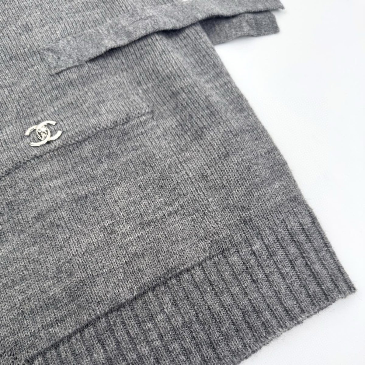 Chanel New Unisex Jacket Size S-XL - Image 2