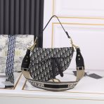 Dior Saddle Bags With Strap for Women Size 25.5*20*6.5cm