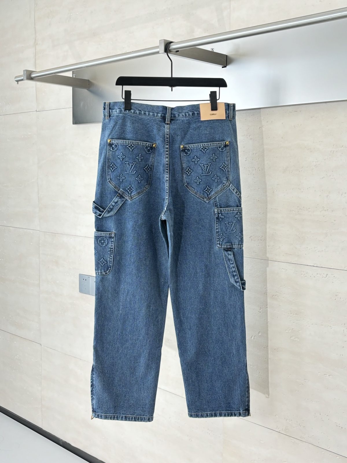 Louis Vuitton Unisex Jeans Size S-XL - Image 2