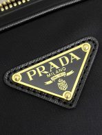 Prada 1BB115 Re-Edition 1978 Medium Re-Nylon Handbag Size 30*17.5*9cm - Image 6
