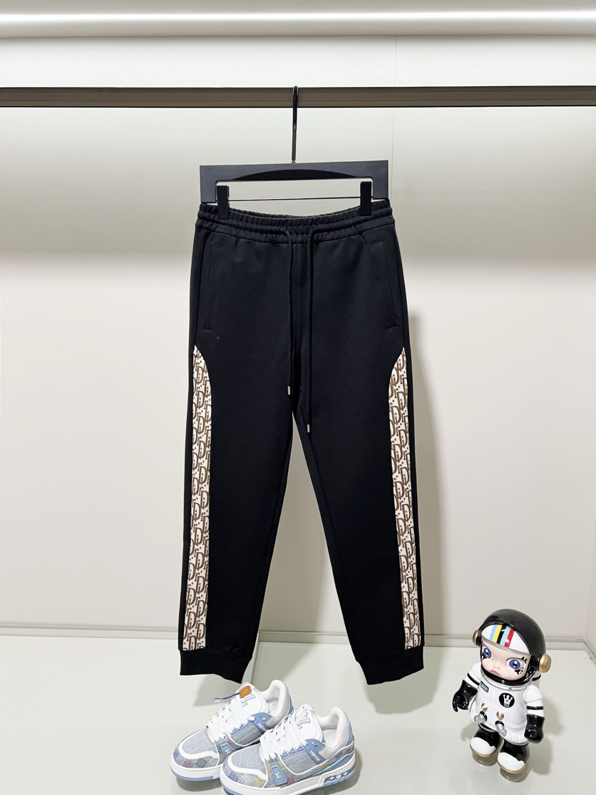Dior Unisex Pants Size S-XXL - Image 1