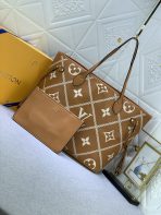Louis Vuitton Shopping Bags 31*28*14cm - Image 2