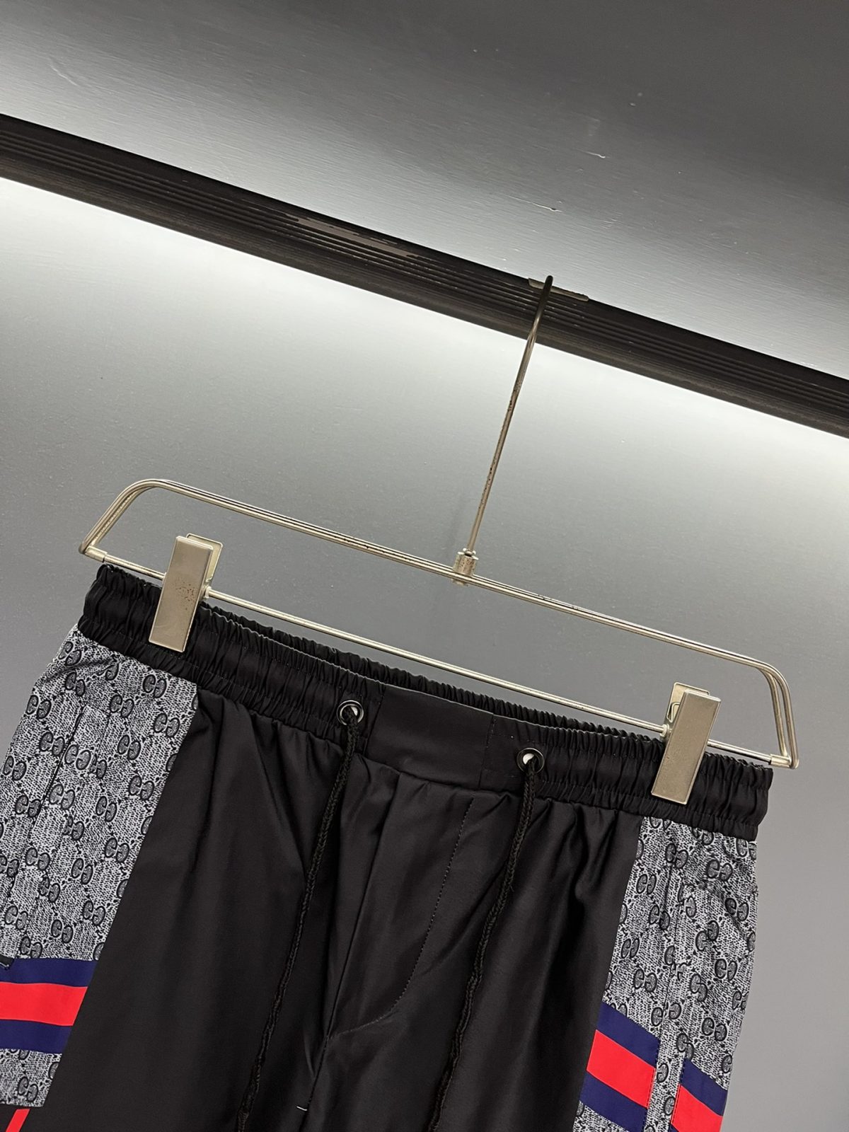 Gucci Beach Pants Size M-XXXL - Image 5