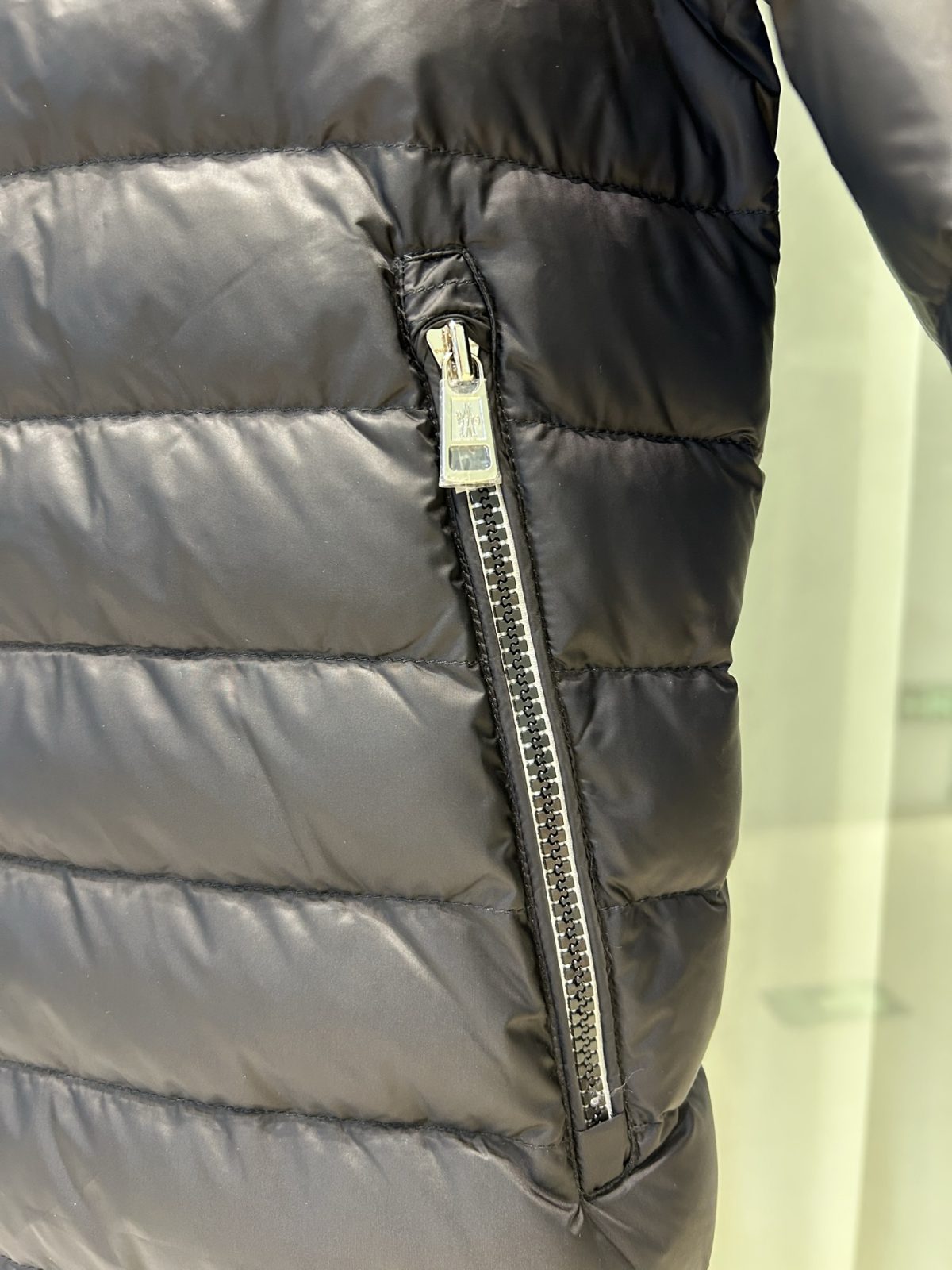 Moncler 25SS Arnique Down Jacket Size 1-5 - Image 3