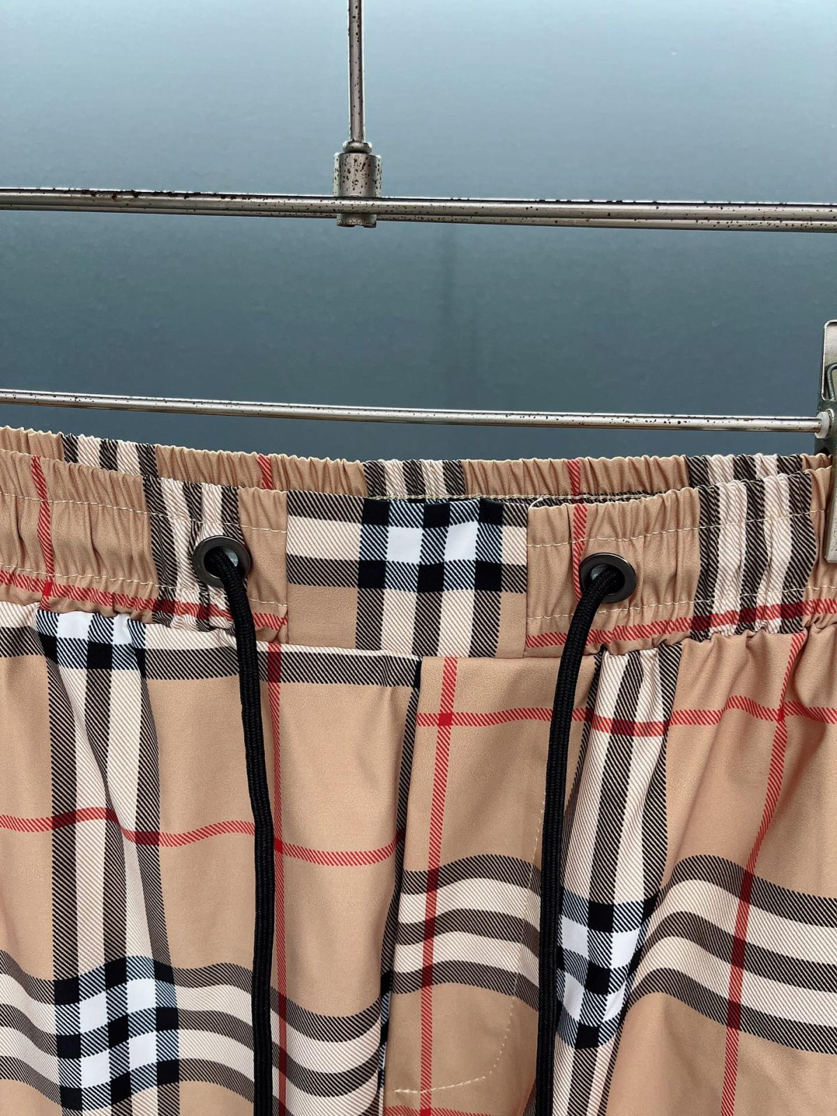 Burberry Beach Pants Size M-XXXL - Image 3