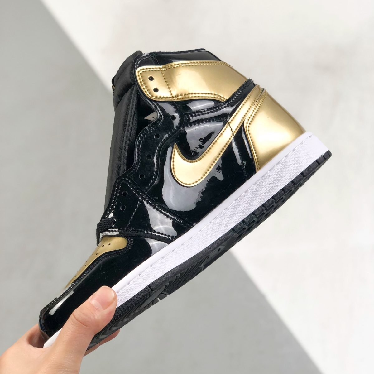 Nike Air Jordan 1 High Top Sneakers Shoes Gr. 36-46 - Image 3