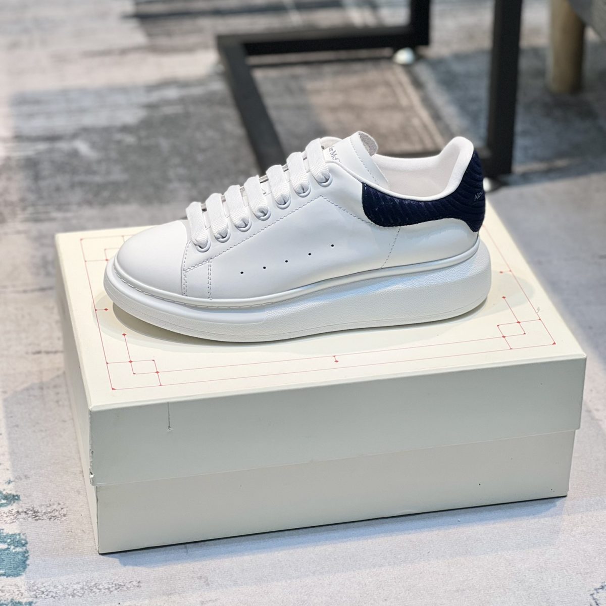 Alexander McQueen Men's/Women Sneakers Shoes Gr. 36 - 46 - Image 1