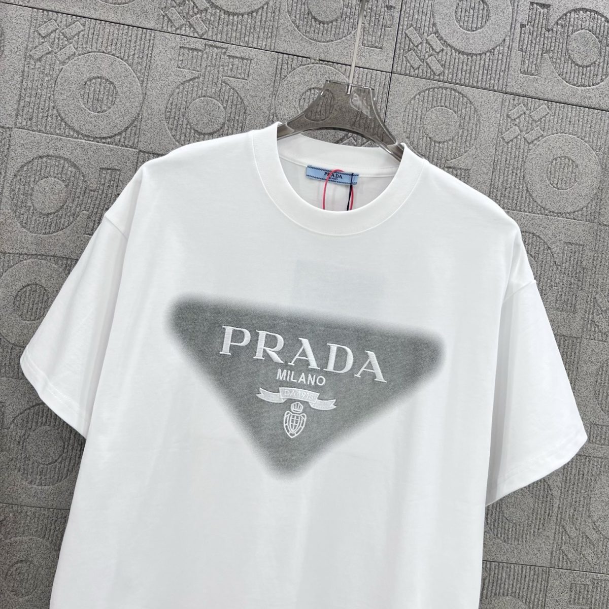 Prada T Shirt  Embroider Logo Size XS-L - Image 5