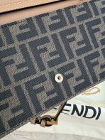 Fendi Shoulder Bags Size 21*11*5cm - Image 7