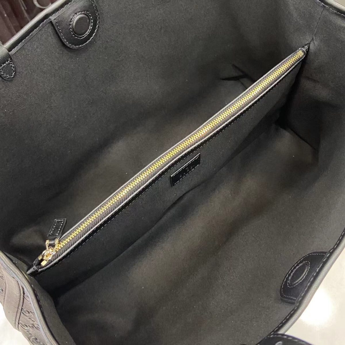 Gucci GG Emblem Women Shopping Bags Size 38*25*15cm - Image 8