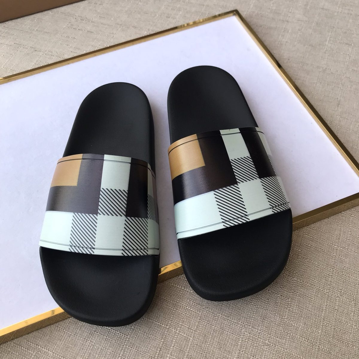 Burberry Mens Women Sandals Gr. 36-46 - Image 7