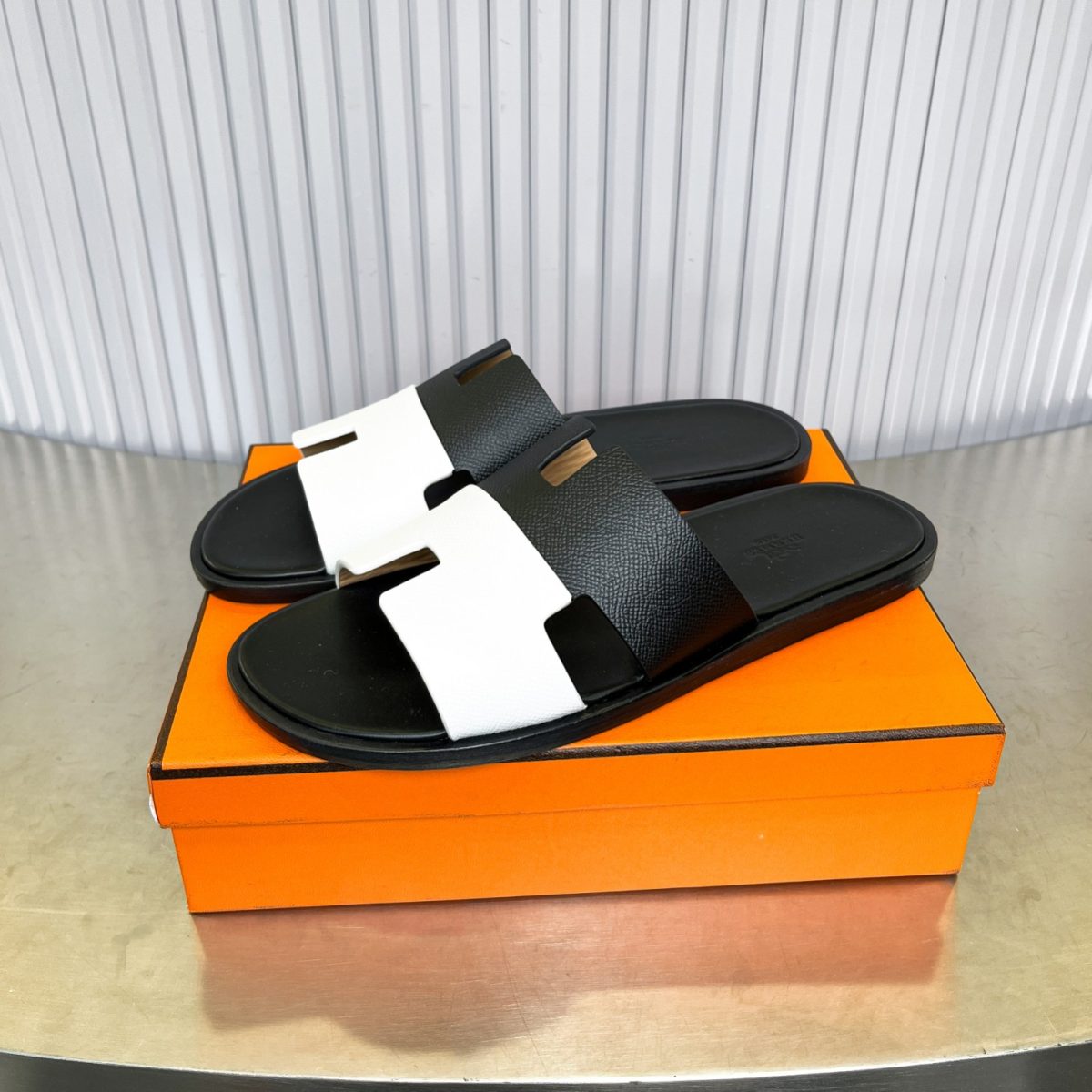 Hermes lzmir Sandals Size 40-45 - Image 1