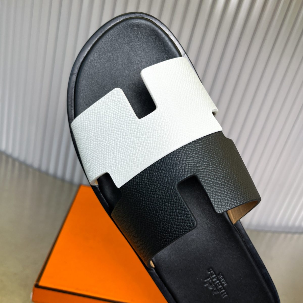 Hermes lzmir Sandals Size 40-45 - Image 7