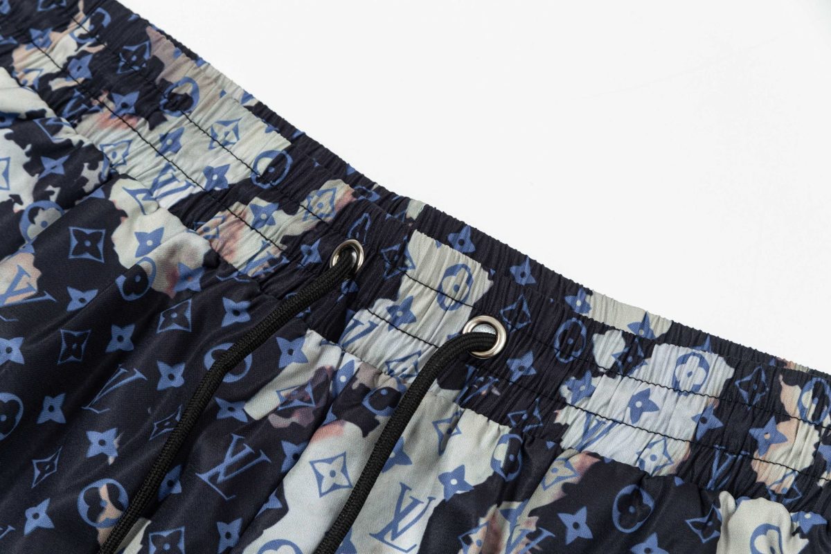 Louis Vuitton Beach Pants Size M-XXXL - Image 3