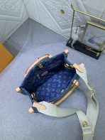 Louis Vuitton M46373 OnTheGo Monogram Reverse Giant Denim Cowboy Shoulder Bags Size 25*19*11.5cm - Image 9