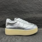 MiuMiu Face Sneaker Size 35-40 - Image 7