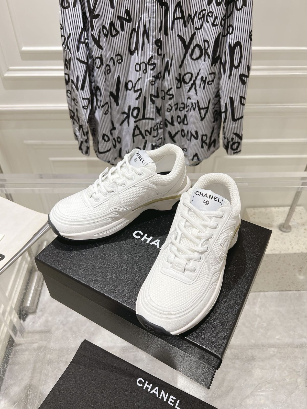 Chanel New Women Sneaker Size 35-41 - Image 9