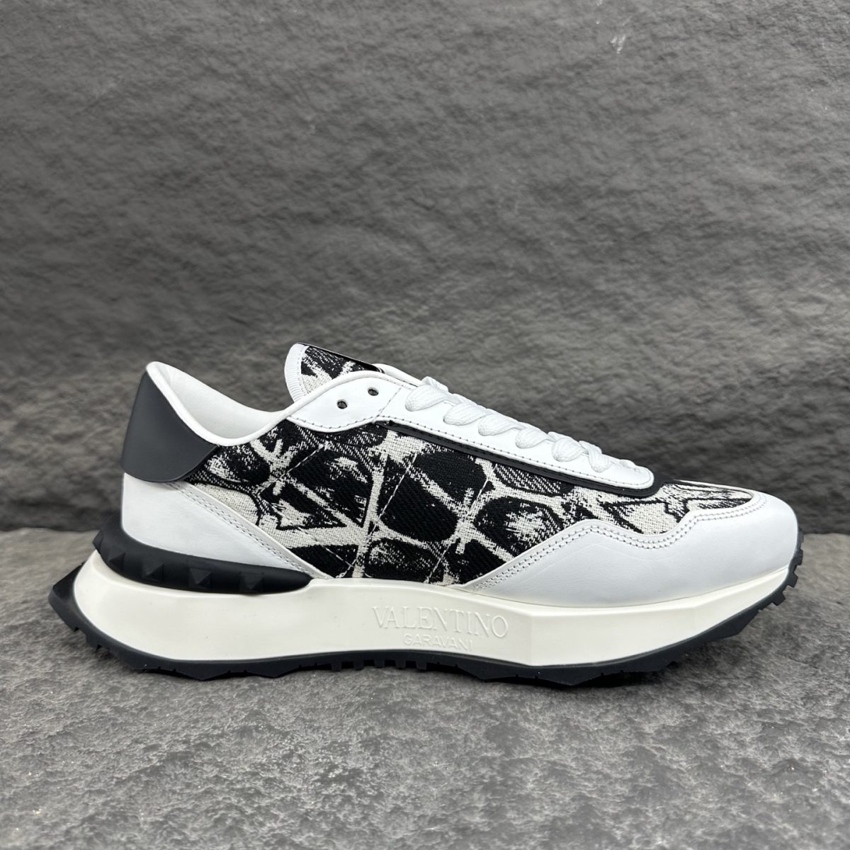 Valentino LACERUNNER Men Sneaker Size 40-46 - Image 9