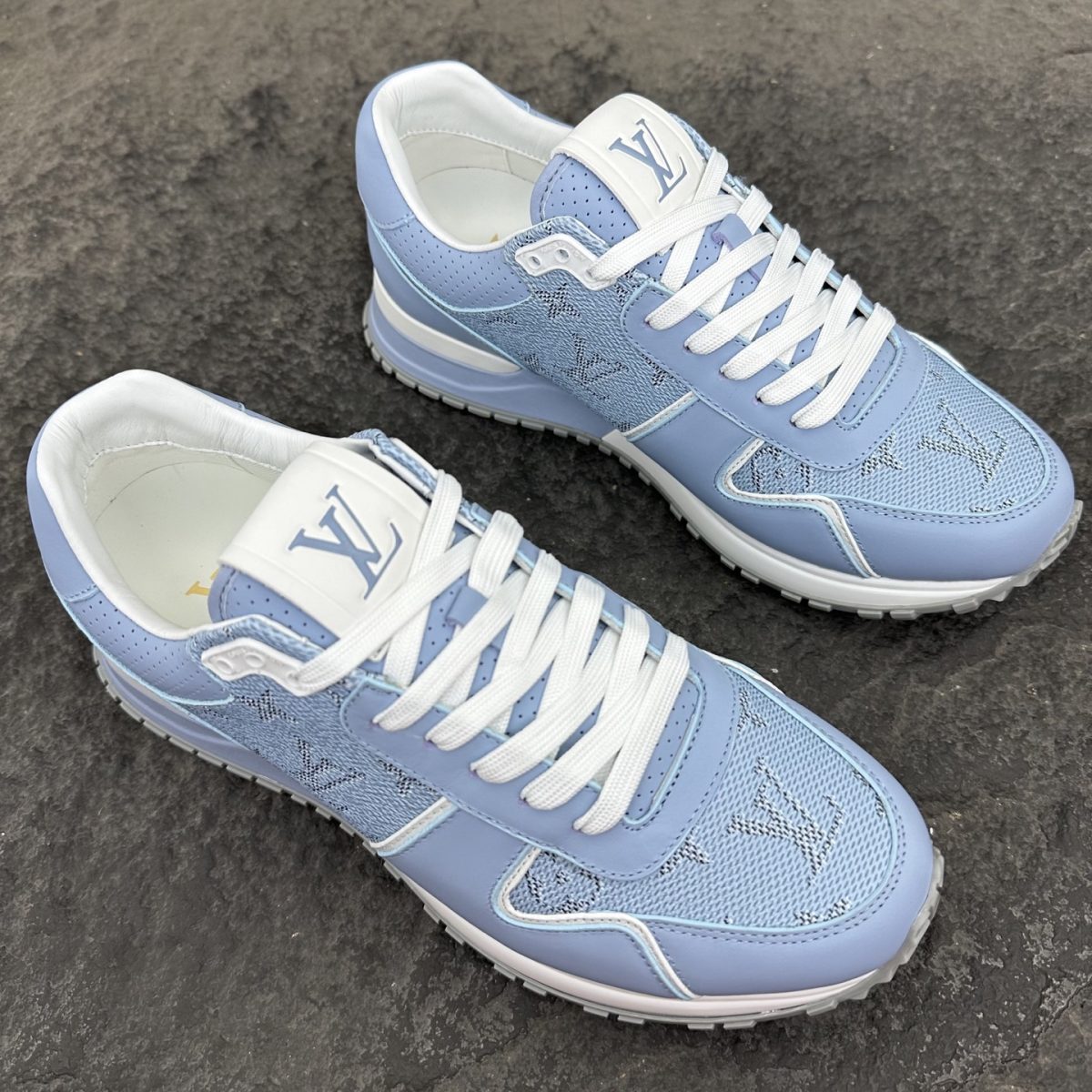 Louis Vuitton Run Away Sneaker For Men Size 39-46 - Image 2