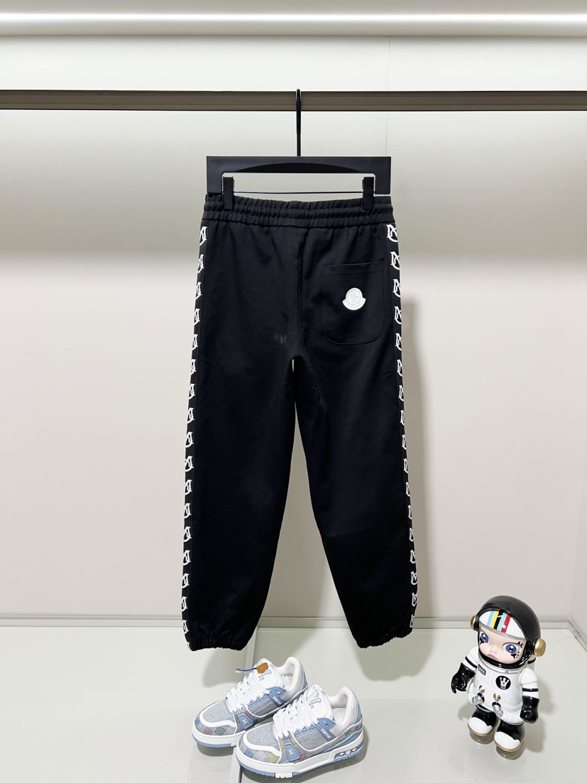 Moncler Unisex Pants Size S-XXL - Image 2