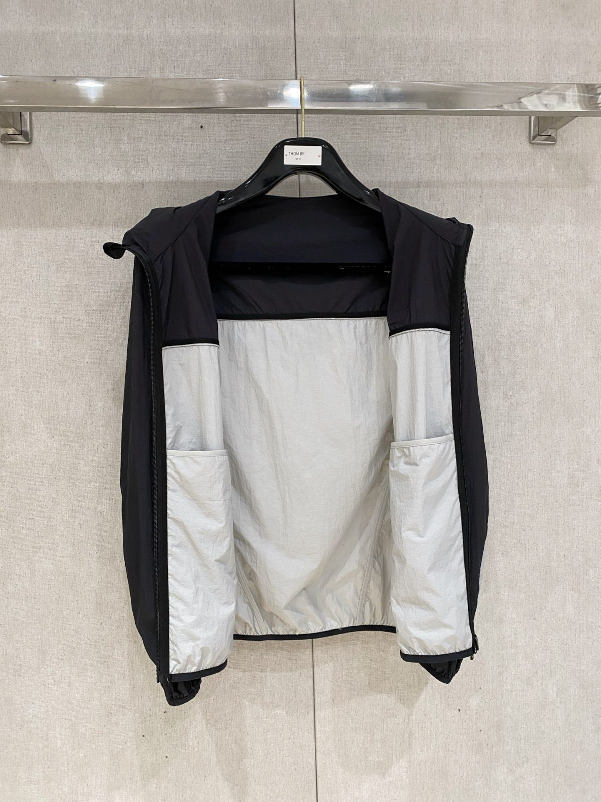 Fendi Unisex Jacket Size M-XXXL - Image 5