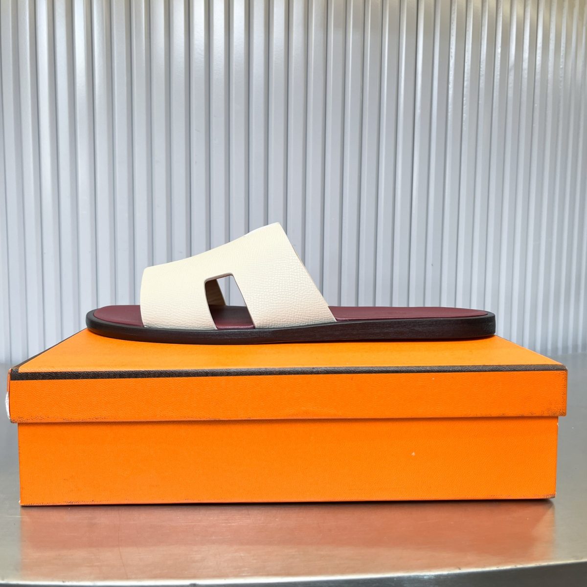 Hermes lzmir Sandals Size 40-45 - Image 4