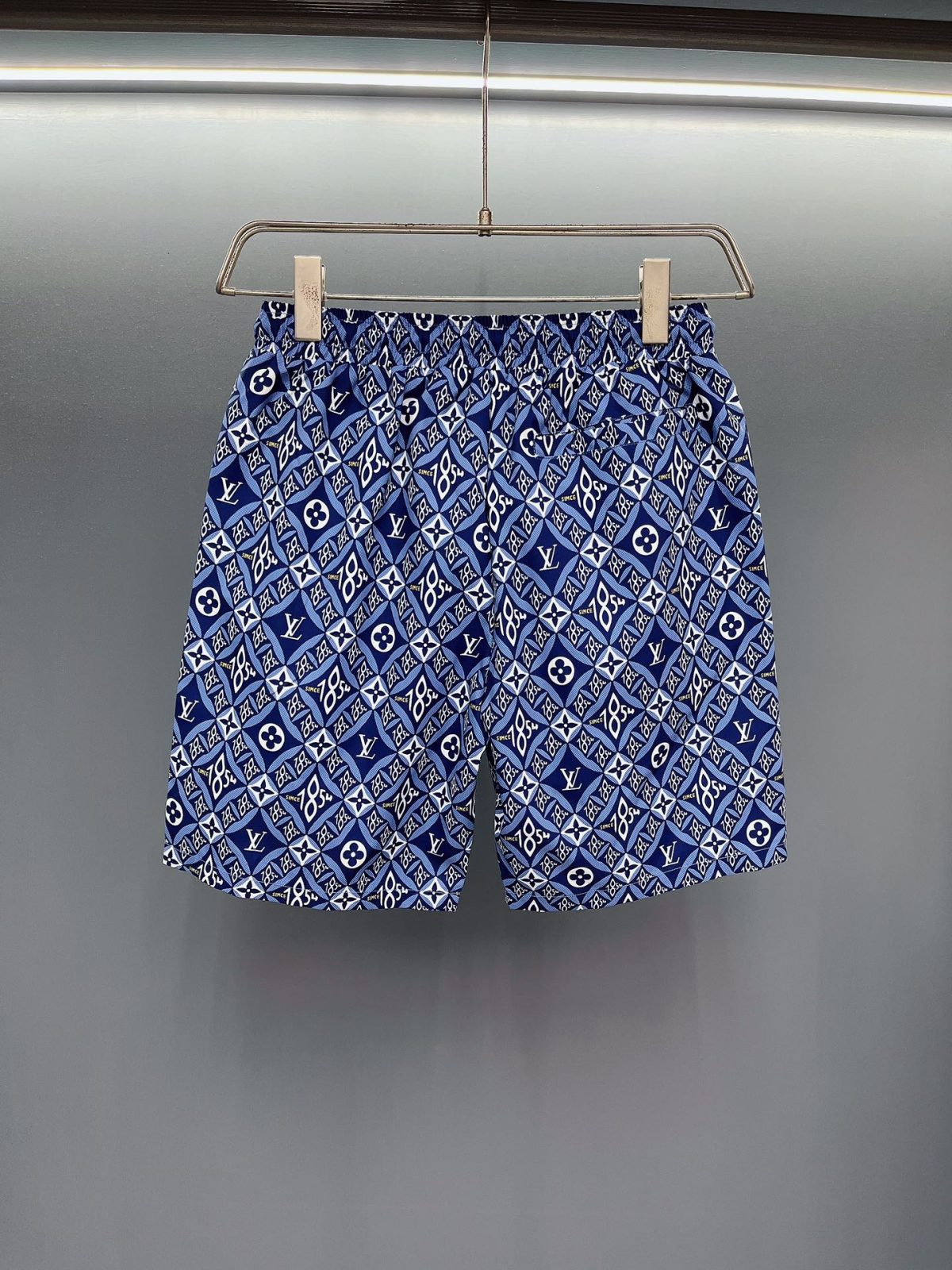 Louis Vuitton Beach Pants Size M-XXXL - Image 8