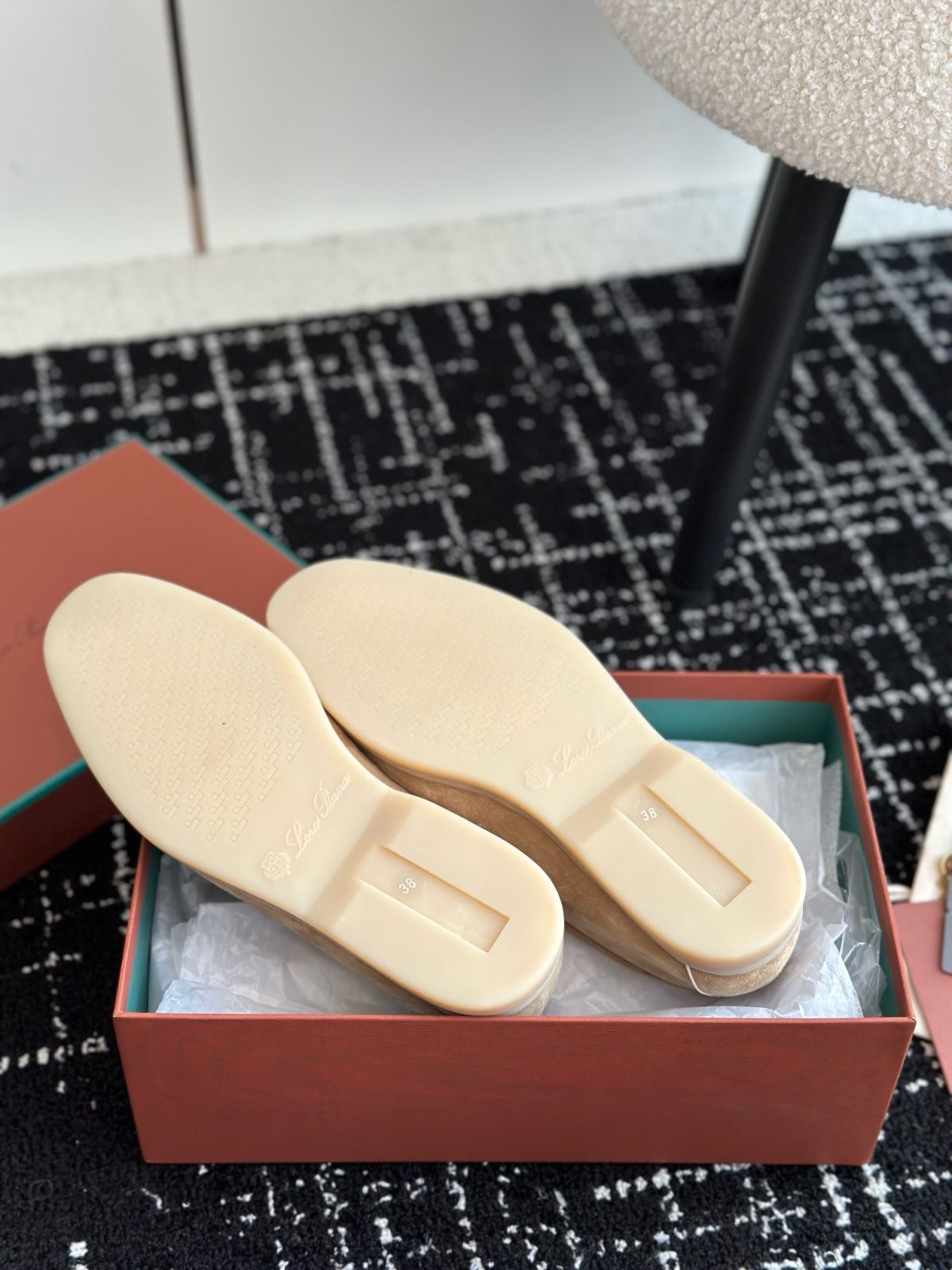 Loro Piana Unisex Loafers Size 36-45 - Image 9