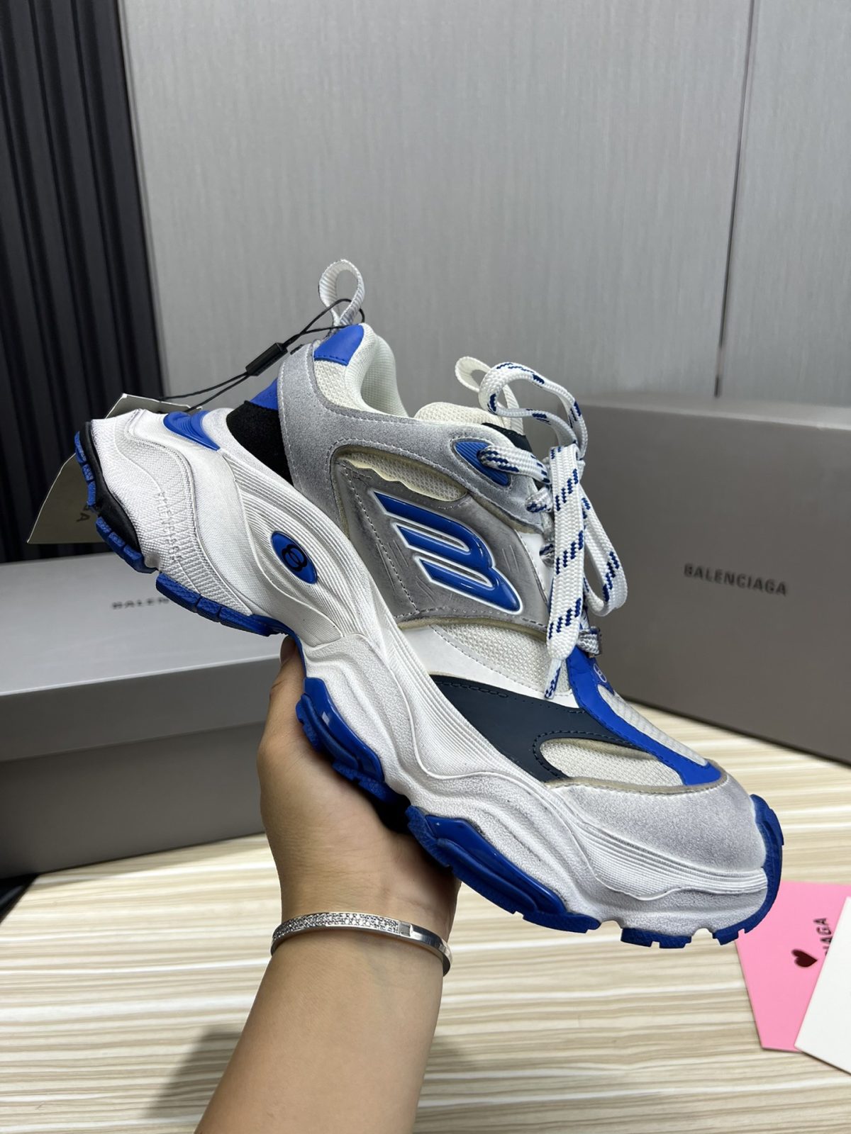Balenciaga Summer 24 Cargo Sneaker Size 36-45 - Image 5