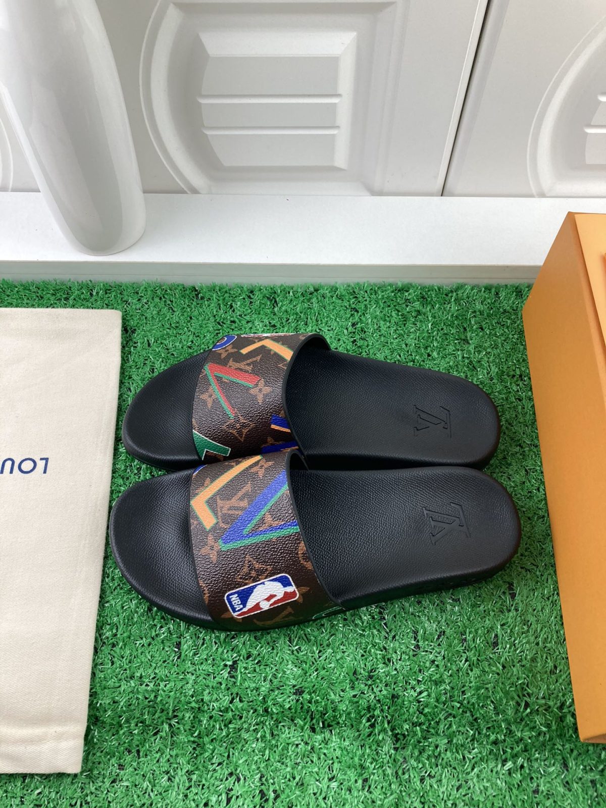 Louis Vuitton 2024ss Candy Series Slippers Size 36-45 - Image 4