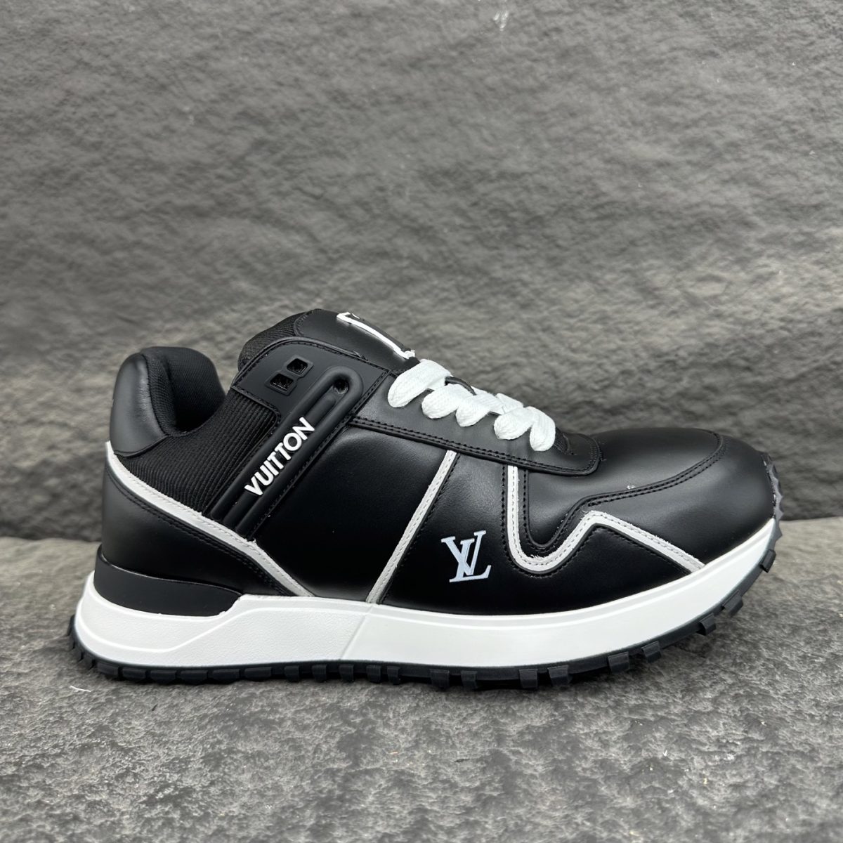 Louis Vuitton Run Away Maxi Sneaker Size 36-46 - Image 7