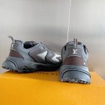 Louis Vuitton LV Runner Tatic Sneaker Size 40-46 - Image 9