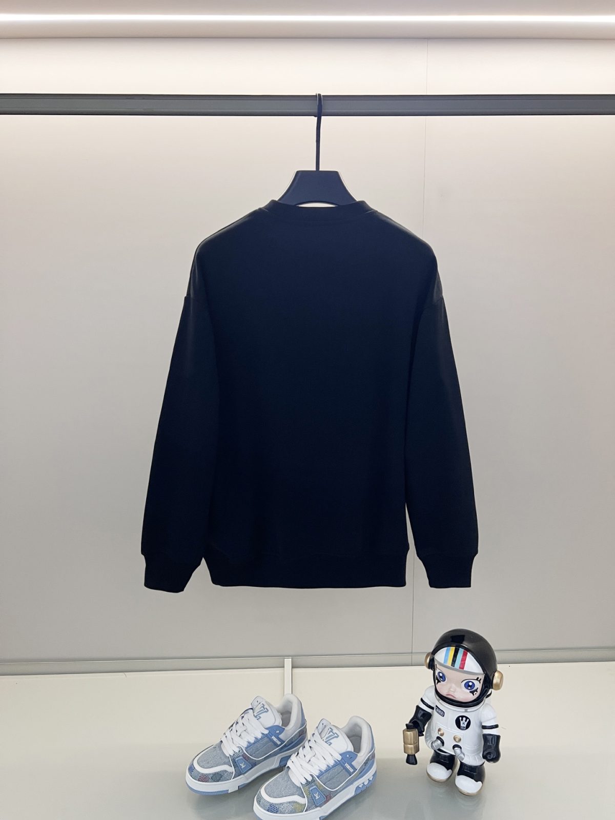 Gucci Unisex Sweatshirt Size S-XL - Image 9