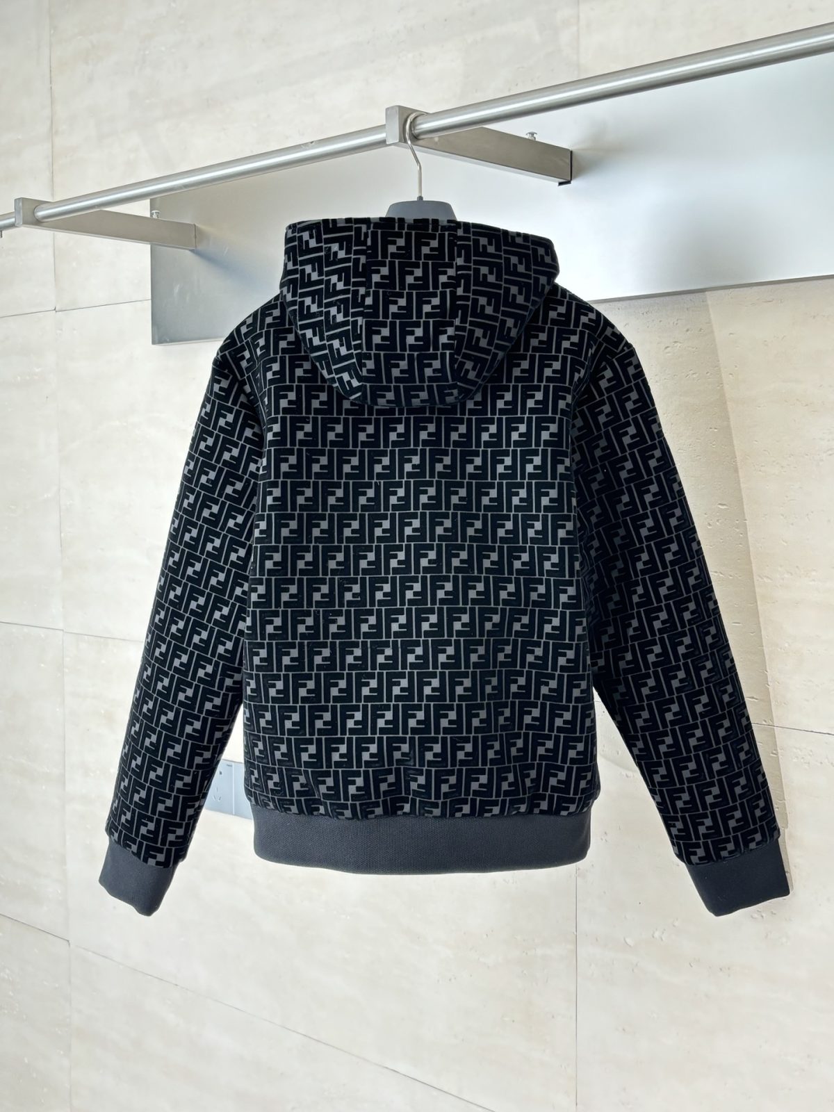 Fendi Unisex Jacket Size S-XL - Image 8