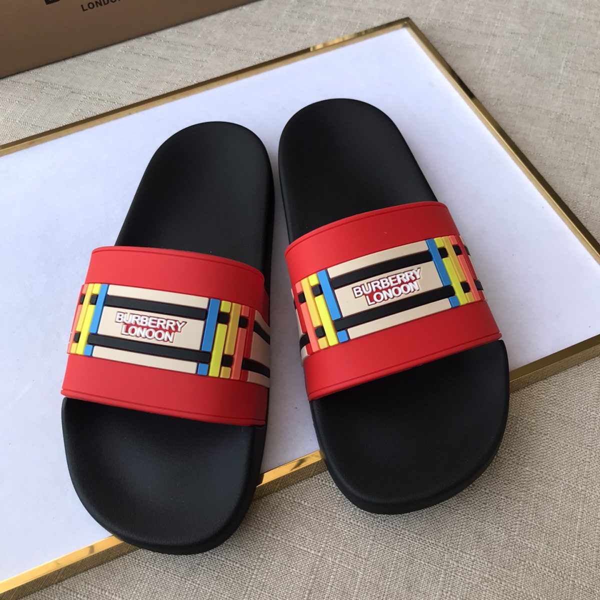 Burberry Mens Women Sandals Gr. 36-46 - Image 7