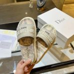Dior Reverse Slippers Size 36-41 - Image 4