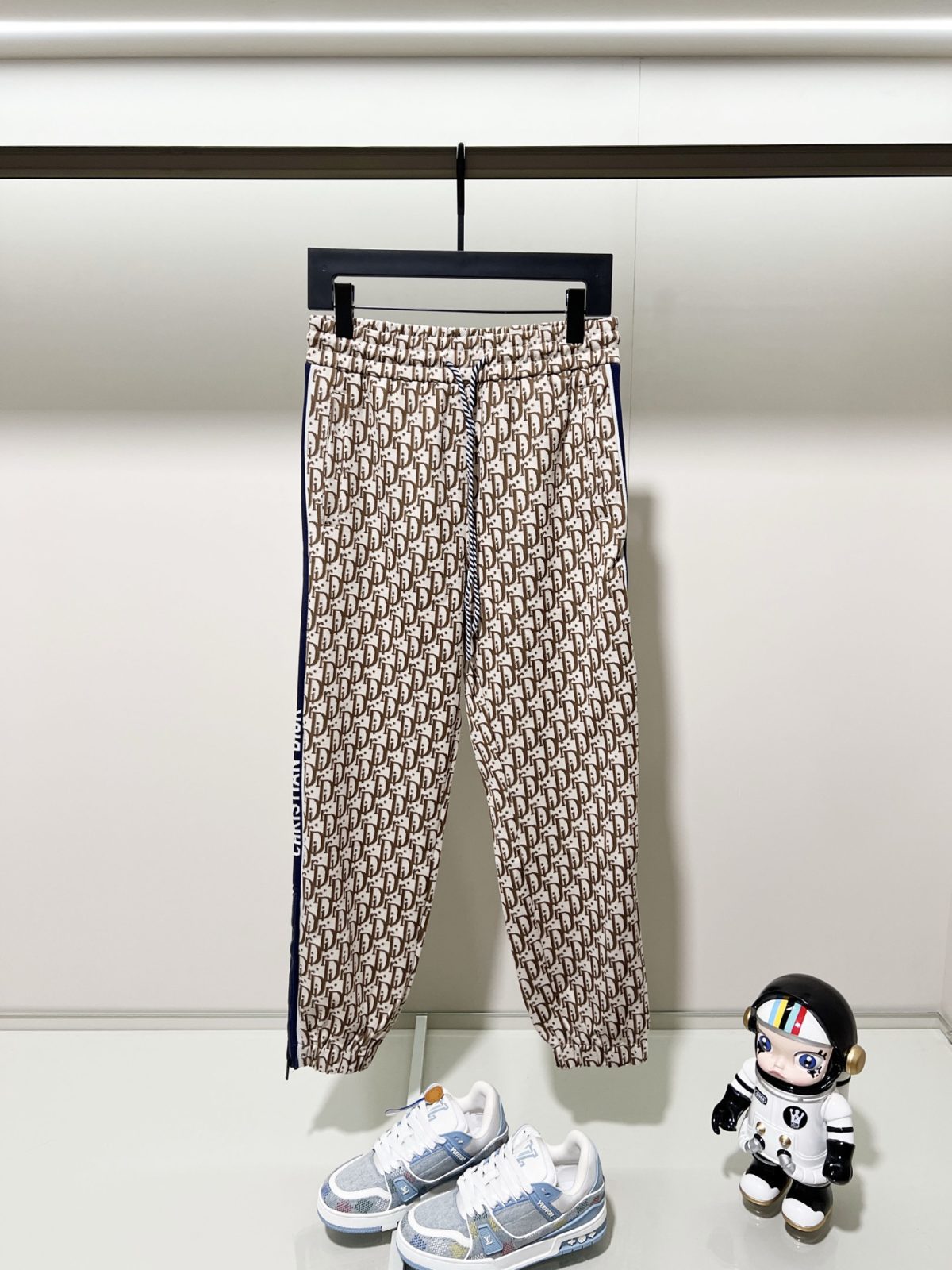 Dior Unisex Pants Size S-XXL - Image 1