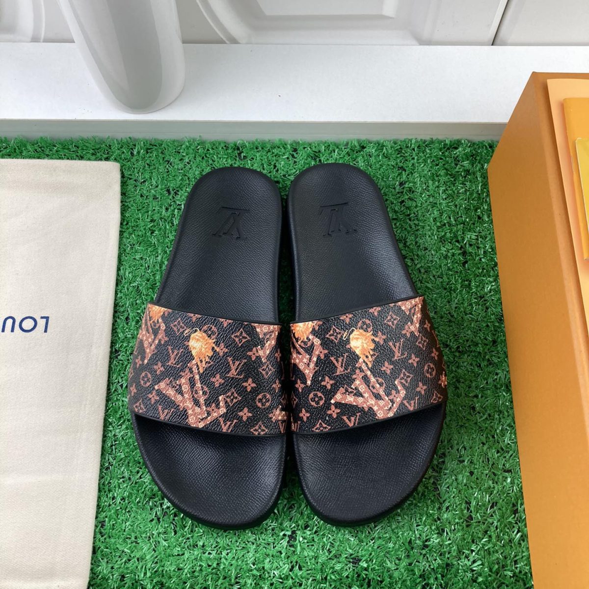 Louis Vuitton 2024ss Candy Series Slippers Size 36-45 - Image 1