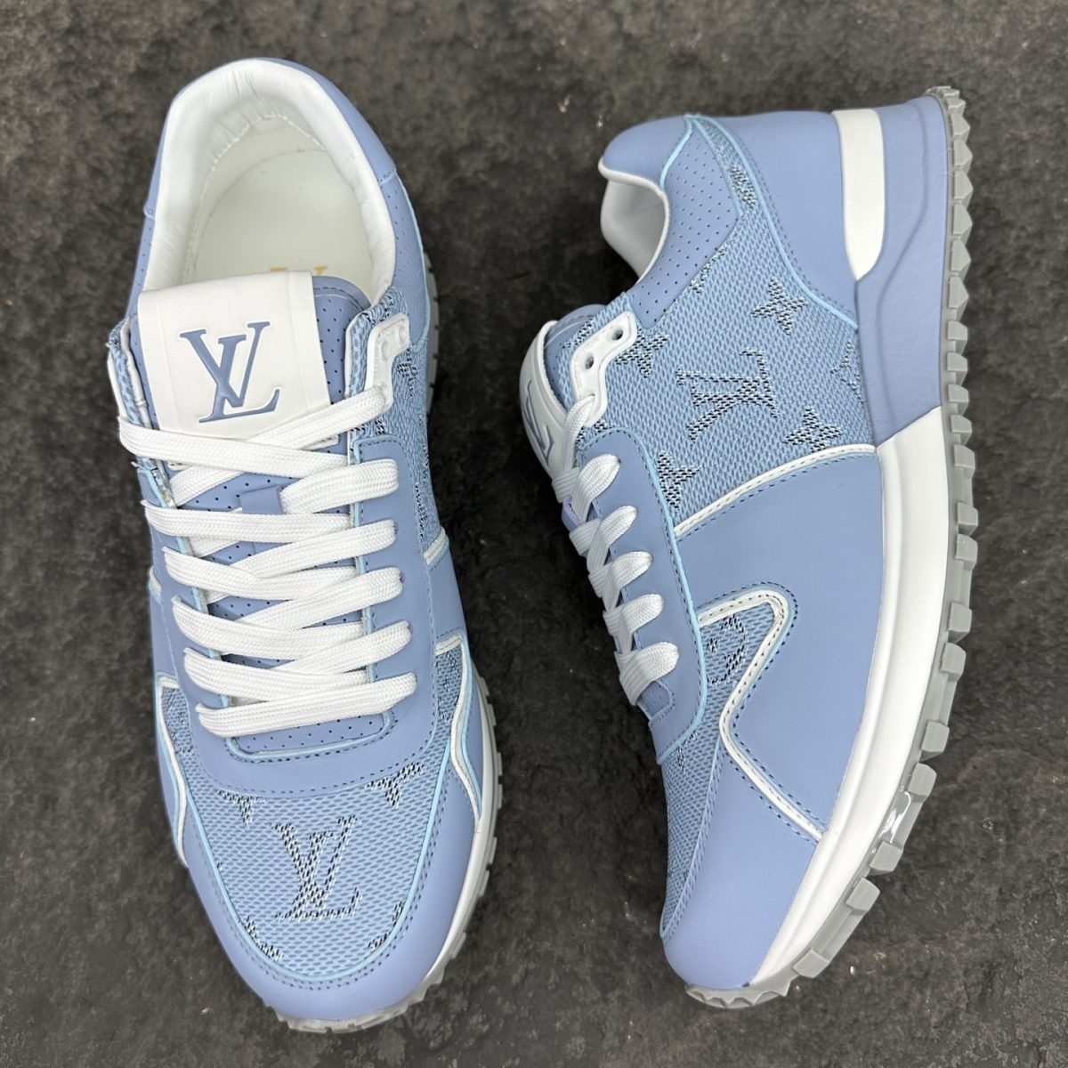 Louis Vuitton Run Away Sneaker For Men Size 39-46 - Image 4