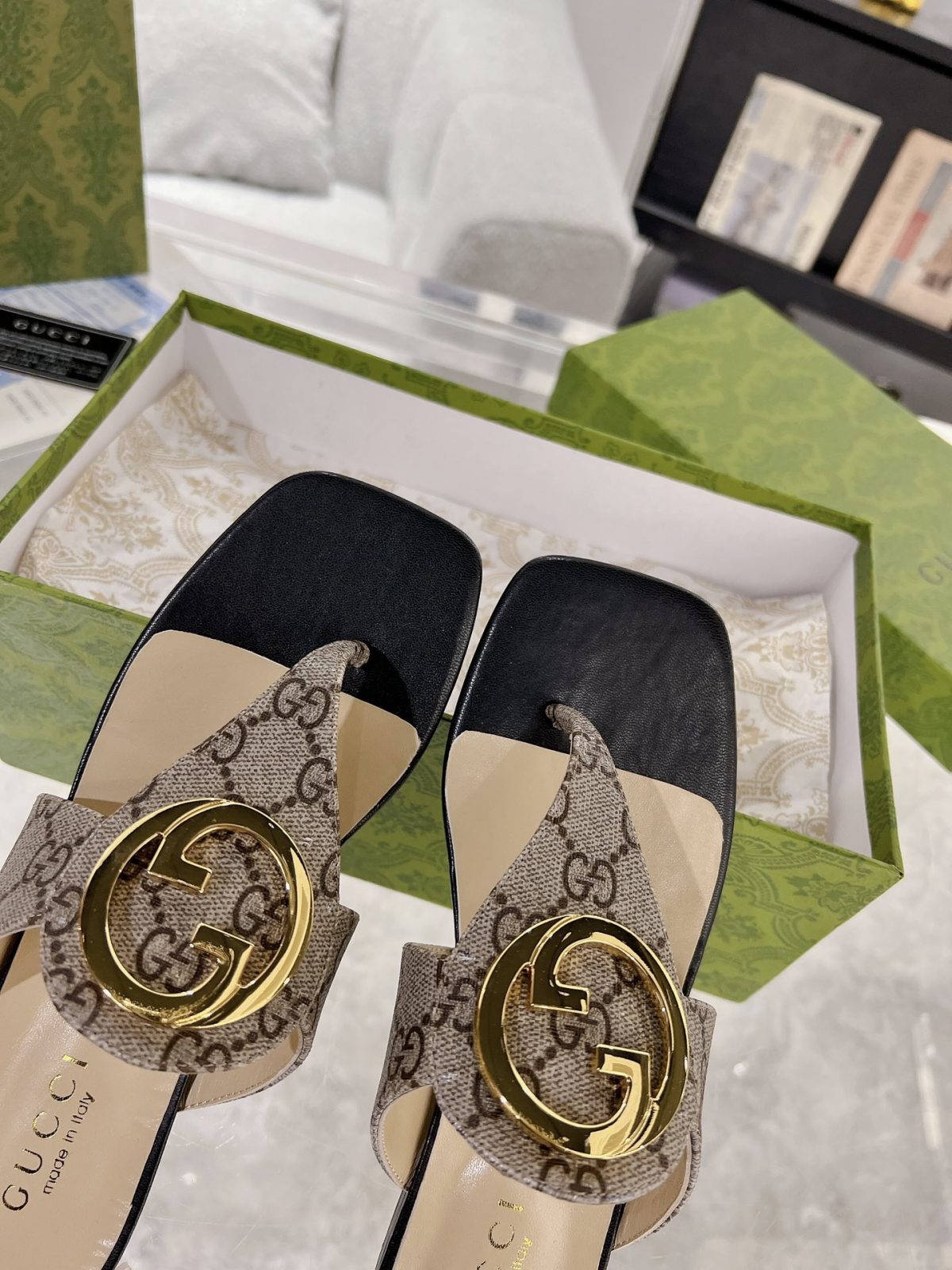 Gucci Blondie Slippers Size 36-40 - Image 6